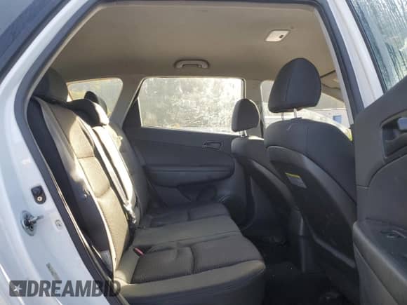 2012 Hyundai Elantra GLS z VIN KMHDB8AE5CU130952, wystawiony jako Copart lot #82003535 z przebiegiem 124 923 mil mil oraz Szkoda całkowita • Salvage title. Historia ofert i sprzedaży dostępna na DreamBid. Obrazek 10.