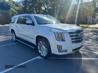 2017 Cadillac Escalade ESV Platinum с VIN 1GYS4KKJ6HR146483, выставлен на аукционе Copart как лот 86150095 с пробегом 119 820 миль миль и Чистый • Clean title. История ставок и продаж доступна на DreamBid. Изображение 1.