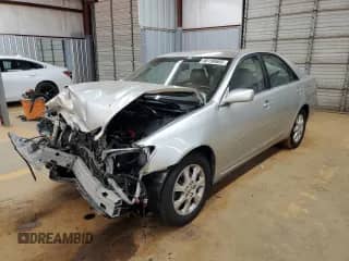 2005 Toyota Camry LE with VIN JTDBF30K750164847, listed as a Copart auction lot 80190685 with Not provided miles and Salvage title. Bid and sale history available at DreamBid. Image 1.