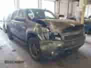 2007 Chevrolet Suburban LT с VIN 1GNFK16387R381816, выставлен на аукционе IAAI как лот 42554633 с пробегом 99 606 миль миль и . История ставок и продаж доступна на DreamBid. Изображение 1.