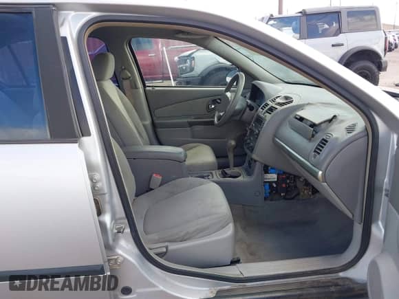 2004 Chevrolet Malibu с VIN 1G1ZS52F24F155774, выставлен на аукционе IAAI как лот 42799850 с пробегом 109 046 миль миль и . История ставок и продаж доступна на DreamBid. Изображение 5.