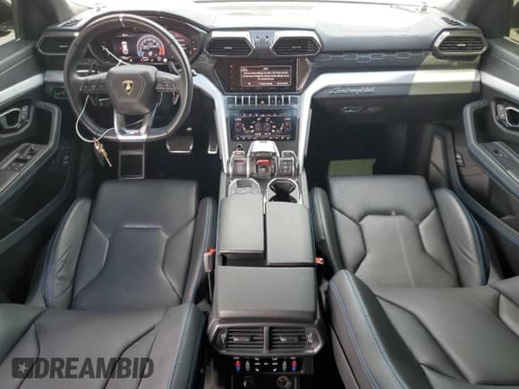 2019 Lamborghini Urus с VIN ZPBUA1ZL7KLA02968, выставлен на аукционе Copart как лот 69967374 с пробегом 9 747 миль миль и Списание • Salvage title. История ставок и продаж доступна на DreamBid. Изображение 8.