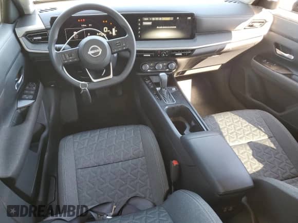 2025 Nissan Kicks SV с VIN 3N8AP6CA9SL430059, выставлен на аукционе Copart как лот 83993185 с пробегом 927 миль миль и Списание • Salvage title. История ставок и продаж доступна на DreamBid. Изображение 8.
