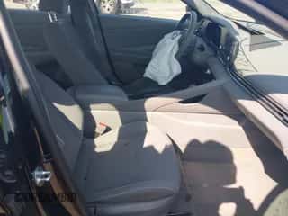 2021 Hyundai Elantra SEL with VIN KMHLM4AG4MU180551, listed as a IAAI auction lot 42822987 with 42,660 mi miles and . Bid and sale history available at DreamBid. Image 5.