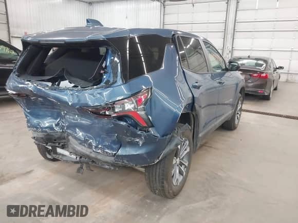 2026 Chevrolet Equinox AWD LT z VIN 3GNAXPEG1TL120063, wystawiony jako IAAI lot #42907799 z przebiegiem 2 359 mil mil oraz . Historia ofert i sprzedaży dostępna na DreamBid. Obrazek 4.