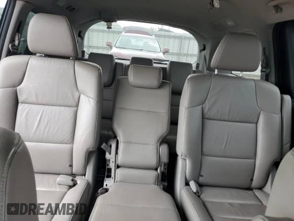 2011 Honda Odyssey Touring с VIN 5FNRL5H96BB093321, выставлен на аукционе Copart как лот 85282225 с пробегом 251 786 миль миль и Списание • Salvage title. История ставок и продаж доступна на DreamBid. Изображение 10.