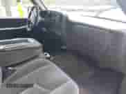 2003 Chevrolet Silverado 1500 с VIN 2GCEK19V231314892, выставлен на аукционе IAAI как лот 42634653 с пробегом 113 646 миль миль и . История ставок и продаж доступна на DreamBid. Изображение 5.