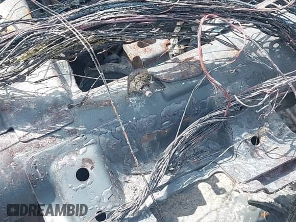 2016 Toyota Camry XLE с VIN 4T1BF1FK9GU518175, выставлен на аукционе IAAI как лот 43121898 с пробегом Не указан миль и . История ставок и продаж доступна на DreamBid. Изображение 14.