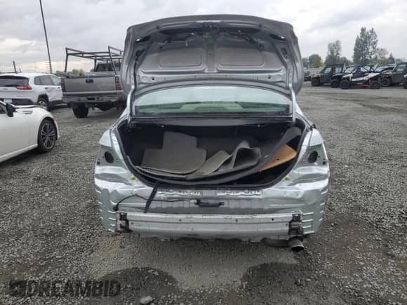2007 Toyota Camry с VIN JTNBB46K073006307, выставлен на аукционе Copart как лот 84430485 с пробегом 159 406 миль миль и Списание • Salvage title. История ставок и продаж доступна на DreamBid. Изображение 6.