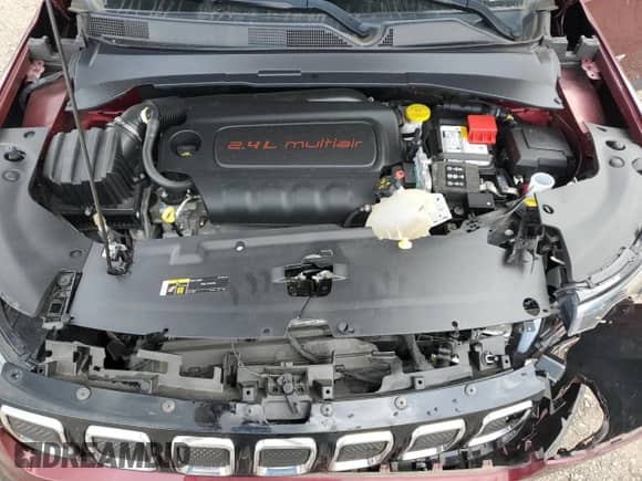 2022 Jeep Compass Limited with VIN 3C4NJDCB9NT206340, listed as a Copart auction lot 70681375 with 13,177 mi miles and Salvage title. Bid and sale history available at DreamBid. Image 12.