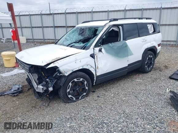 2024 Hyundai Santa Fe SEL with VIN 5NMP24GL7RH018637, listed as a IAAI auction lot 43112738 with 29,913 mi miles and . Bid and sale history available at DreamBid. Image 2.