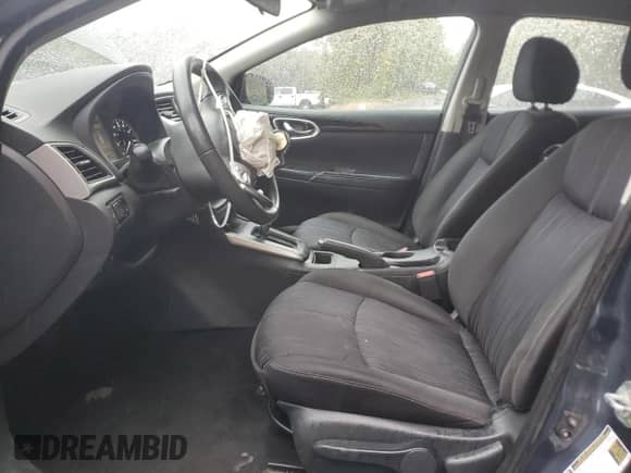 2017 Nissan Sentra SV z VIN 3N1AB7AP2HY327216, wystawiony jako Copart lot #81831565 z przebiegiem 120 902 mil mil oraz Szkoda całkowita • Salvage title. Historia ofert i sprzedaży dostępna na DreamBid. Obrazek 7.