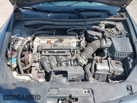 2012 Honda Accord EX с VIN 1HGCS1B79CA005060, выставлен на аукционе IAAI как лот 42425116 с пробегом 201 803 миль миль и . История ставок и продаж доступна на DreamBid. Изображение 10.