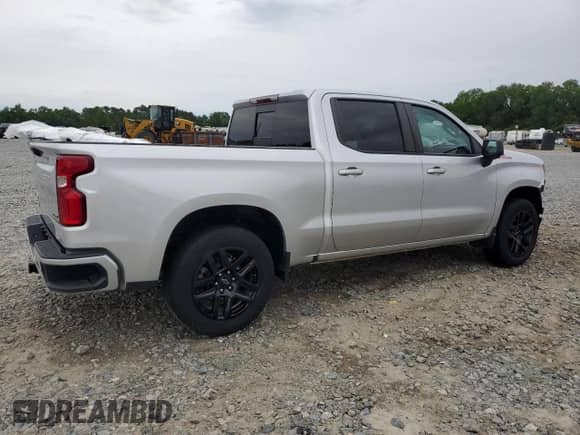 2022 Chevrolet Silverado 1500 RST z VIN 3GCUDEET4NG585626, wystawiony jako Copart lot #58812515 z przebiegiem 52 291 mil mil oraz Szkoda całkowita • Salvage title. Historia ofert i sprzedaży dostępna na DreamBid. Obrazek 3.