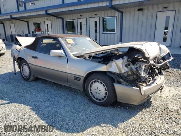 1990 Mercedes-Benz 300 z VIN WDBFA61E4LF009207, wystawiony jako Copart lot #80528325 z przebiegiem 65 366 mil mil oraz Szkoda całkowita • Salvage title. Historia ofert i sprzedaży dostępna na DreamBid. Obrazek 4.