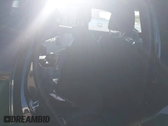 2025 Jeep Compass Sport z VIN 3C4NJDAN6ST539118, wystawiony jako IAAI lot #43150606 z przebiegiem 4 818 mil mil oraz . Historia ofert i sprzedaży dostępna na DreamBid. Obrazek 8.
