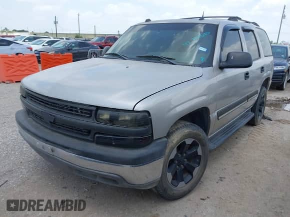 2005 Chevrolet Tahoe LT с VIN 1GNEC13T45J212286, выставлен на аукционе IAAI как лот 42704610 с пробегом 195 479 миль миль и . История ставок и продаж доступна на DreamBid. Изображение 2.