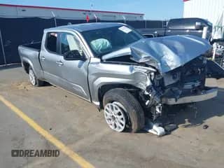 2025 Toyota Tacoma SR5 with VIN 3TMKB5FN4SM030038, listed as a IAAI auction lot 42152550 with 3,334 mi miles and . Bid and sale history available at DreamBid. Image 1.