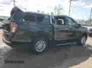 2023 Chevrolet Suburban LS z VIN 1GNSCBKD3PR514241, wystawiony jako Copart lot #77243784 z przebiegiem 47 622 mil mil oraz Nie do naprawy • Non repairable. Historia ofert i sprzedaży dostępna na DreamBid. Obrazek 3.