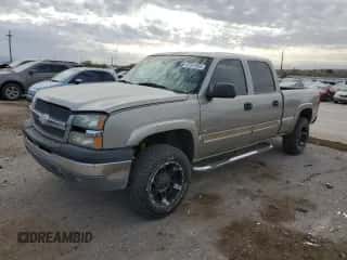 2003 Chevrolet Silverado 1500HD LS с VIN 1GCGC13U93F124103, выставлен на аукционе Copart как лот 87912555 с пробегом 286 357 миль миль и Чистый • Clean title. История ставок и продаж доступна на DreamBid. Изображение 1.