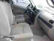 2003 Nissan Frontier XE z VIN 1N6DD26T93C408967, wystawiony jako IAAI lot #41496701 z przebiegiem 181 111 mil mil oraz . Historia ofert i sprzedaży dostępna na DreamBid. Obrazek 5.