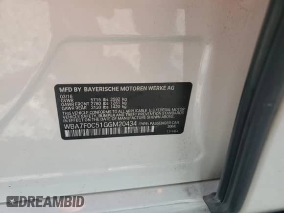 2016 BMW 7 Series 750i with VIN WBA7F0C51GGM20434, listed as a Copart auction lot 62339175 with 83,059 mi miles and Salvage title. Bid and sale history available at DreamBid. Image 12.