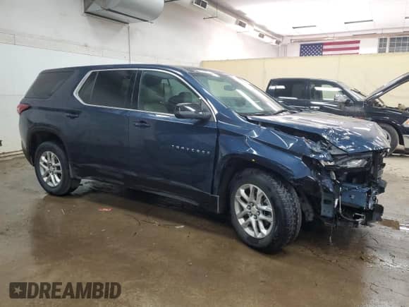 2022 Chevrolet Traverse LS with VIN 1GNERFKW3NJ110467, listed as a Copart auction lot 68441845 with 70,269 mi miles and Salvage title. Bid and sale history available at DreamBid. Image 4.