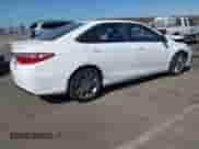 2015 Toyota Camry SE z VIN 4T1BF1FK0FU028254, wystawiony jako IAAI lot #43165949 z przebiegiem 169 281 mil mil oraz . Historia ofert i sprzedaży dostępna na DreamBid. Obrazek 4.