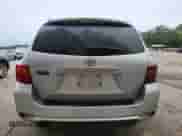 2008 Toyota Highlander z VIN JTEDS41A982033634, wystawiony jako Copart lot #84397905 z przebiegiem 158 604 mil mil oraz Szkoda całkowita • Salvage title. Historia ofert i sprzedaży dostępna na DreamBid. Obrazek 6.