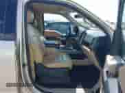 2017 Ford F-150 XL z VIN 1FTEW1CP0HFB09408, wystawiony jako IAAI lot #42593614 z przebiegiem 85 321 mil mil oraz . Historia ofert i sprzedaży dostępna na DreamBid. Obrazek 5.