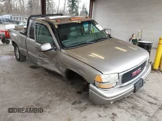 2002 GMC Sierra 1500 Denali z VIN 2GTFK69U421321155, wystawiony jako IAAI lot #41636514 z przebiegiem 171 955 mil mil oraz . Historia ofert i sprzedaży dostępna na DreamBid. Obrazek 1.