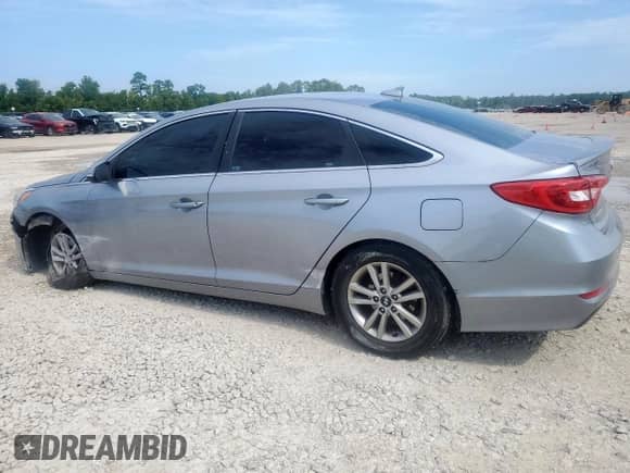 2015 Hyundai Sonata Eco with VIN 5NPE24AA3FH155488, listed as a Copart auction lot 70112435 with 119,007 mi miles and Clean title. Bid and sale history available at DreamBid. Image 2.