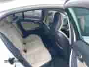 2013 Volvo S60 T6 R-Design Platinum с VIN YV1902FH5D2174408, выставлен на аукционе IAAI как лот 42684724 с пробегом 94 451 миль миль и . История ставок и продаж доступна на DreamBid. Изображение 8.