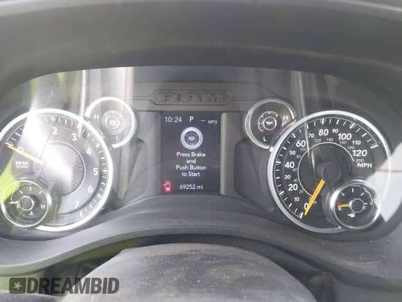 2021 Ram 1500 Lone Star z VIN 1C6SRFFT7MN727879, wystawiony jako IAAI lot #41790414 z przebiegiem 69 252 mil mil oraz . Historia ofert i sprzedaży dostępna na DreamBid. Obrazek 7.