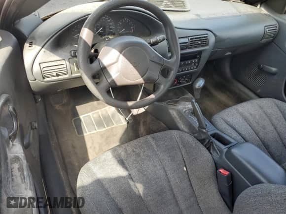 2005 Chevrolet Cavalier с VIN 1G1JC12F557136733, выставлен на аукционе Copart как лот 65906625 с пробегом 182 871 миль миль и Списание • Salvage title. История ставок и продаж доступна на DreamBid. Изображение 8.