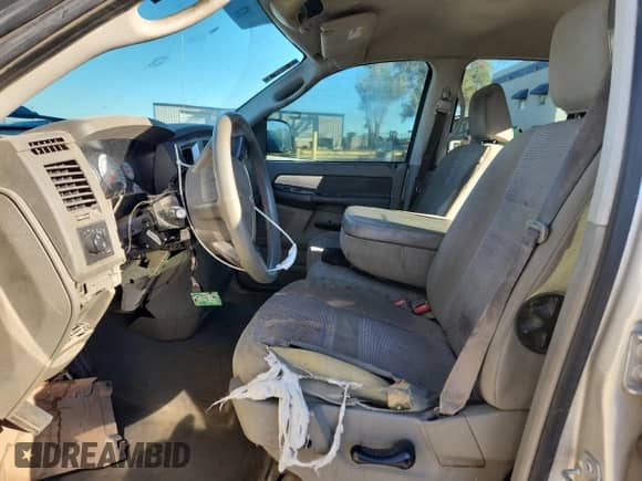 2008 Dodge 1500 ST with VIN 1D7HU18268J243715, listed as a Copart auction lot 85199095 with 261,807 mi miles and Salvage title. Bid and sale history available at DreamBid. Image 7.