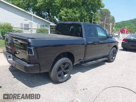 2018 Ram 1500 Express с VIN 1C6RR7FT9JS290131, выставлен на аукционе IAAI как лот 42377820 с пробегом 56 442 миль миль и . История ставок и продаж доступна на DreamBid. Изображение 4.