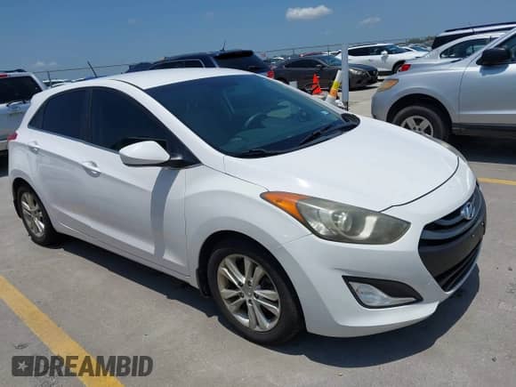 2014 Hyundai Elantra с VIN KMHD35LH3EU224558, выставлен на аукционе IAAI как лот 42520558 с пробегом 112 224 миль миль и . История ставок и продаж доступна на DreamBid. Изображение 1.