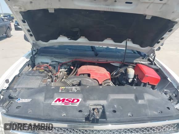 2013 Chevrolet Silverado 1500 LS z VIN 3GCPCREA1DG158439, wystawiony jako IAAI lot #43069128 z przebiegiem 234 152 mil mil oraz . Historia ofert i sprzedaży dostępna na DreamBid. Obrazek 10.