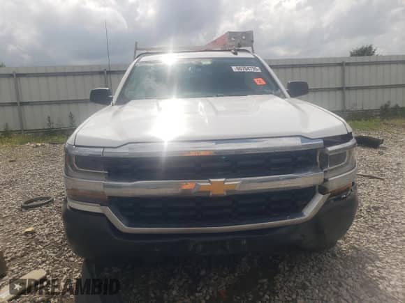 2018 Chevrolet Silverado 1500 Work Truck with VIN 1GCNCNEH9JZ284685, listed as a Copart auction lot 60704735 with 165,791 mi miles and Salvage title. Bid and sale history available at DreamBid. Image 5.