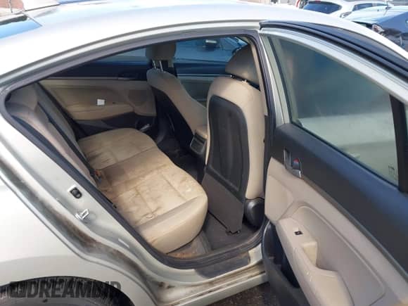2017 Hyundai Elantra SE with VIN KMHD84LF8HU171189, listed as a IAAI auction lot 43314086 with 158,465 mi miles and . Bid and sale history available at DreamBid. Image 8.