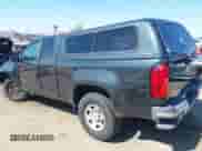 2018 Chevrolet Colorado 2WD Work Truck z VIN 1GCHSBENXJ1194805, wystawiony jako IAAI lot #42131902 z przebiegiem 109 328 mil mil oraz . Historia ofert i sprzedaży dostępna na DreamBid. Obrazek 3.