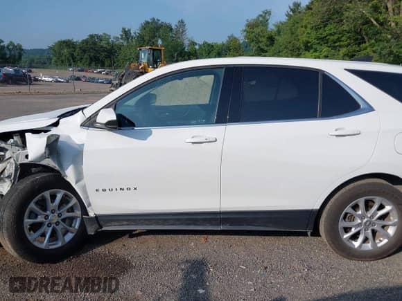 2020 Chevrolet Equinox LT с VIN 3GNAXJEV3LS511636, выставлен на аукционе IAAI как лот 42868873 с пробегом 73 248 миль миль и . История ставок и продаж доступна на DreamBid. Изображение 15.