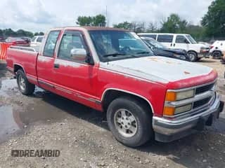 1994 Chevrolet Silverado 1500 с VIN 2GCEC19K8R1132805, выставлен на аукционе IAAI как лот 42911086 с пробегом 32 817 миль миль и . История ставок и продаж доступна на DreamBid. Изображение 1.