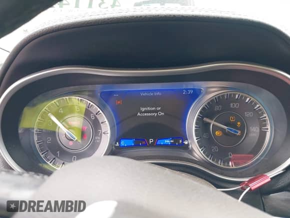 2022 Chrysler 300 Touring z VIN 2C3CCAAG7NH147090, wystawiony jako IAAI lot #43114204 z przebiegiem 66 291 mil mil oraz . Historia ofert i sprzedaży dostępna na DreamBid. Obrazek 7.