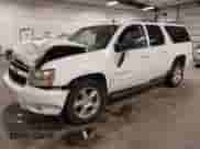 2010 Chevrolet Suburban LT z VIN 1GNUKJE32AR272865, wystawiony jako IAAI lot #43260380 z przebiegiem 167 294 mil mil oraz . Historia ofert i sprzedaży dostępna na DreamBid. Obrazek 2.