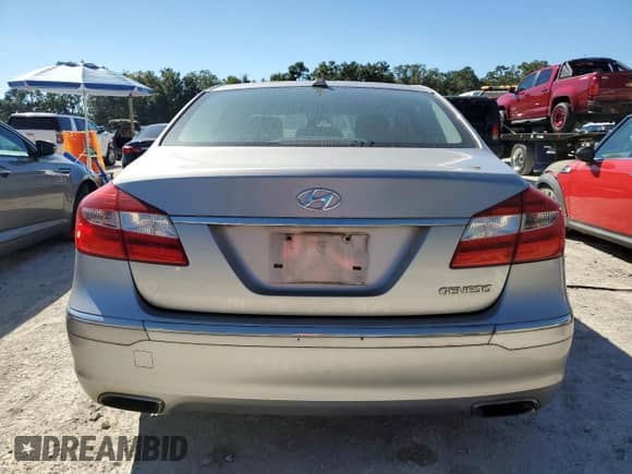 2013 Hyundai Genesis 3.8L с VIN KMHGC4DD4DU230001, выставлен на аукционе Copart как лот 87024725 с пробегом 149 913 миль миль и Списание • Salvage title. История ставок и продаж доступна на DreamBid. Изображение 6.