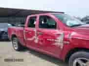 2012 Ram 1500 Express z VIN 1C6RD7FT1CS318554, wystawiony jako IAAI lot #42063789 z przebiegiem Nie podano mil oraz . Historia ofert i sprzedaży dostępna na DreamBid. Obrazek 6.