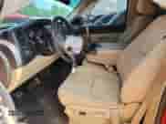 2011 Chevrolet Silverado 1500 LT z VIN 1GCRKSE37BZ230777, wystawiony jako Copart lot #62737375 z przebiegiem Nie podano mil oraz Szkoda całkowita • Salvage title. Historia ofert i sprzedaży dostępna na DreamBid. Obrazek 7.