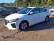 2019 Hyundai Ioniq Blue с VIN KMHC65LC2KU170947, выставлен на аукционе IAAI как лот 43395576 с пробегом 140 256 миль миль и . История ставок и продаж доступна на DreamBid. Изображение 17.